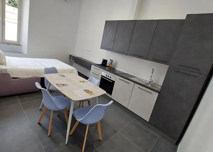 Bob's Your Uncle روما