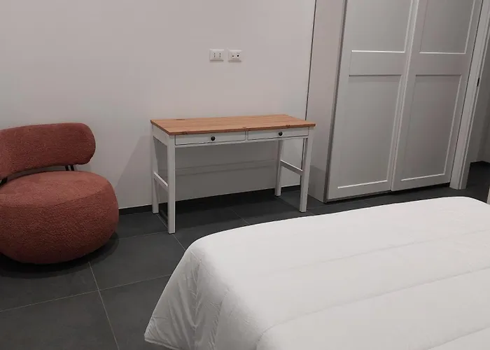 Bob's Your Uncle 로마